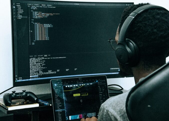 Développement web efficace : astuces et pièges à éviter