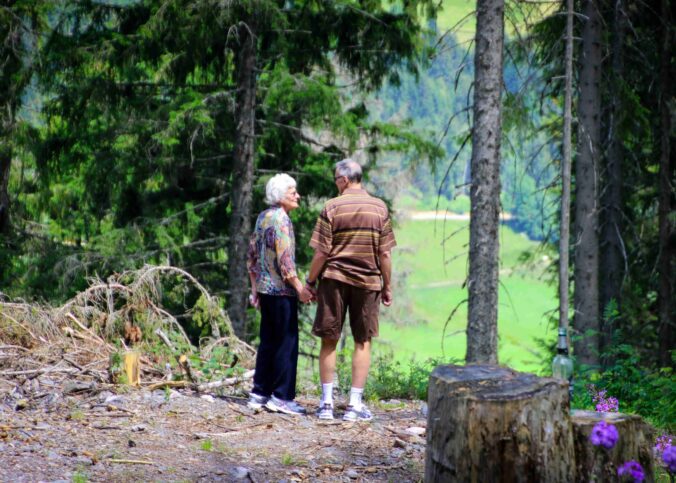 Santé et bien-être des seniors : équilibre quotidien et vitalité