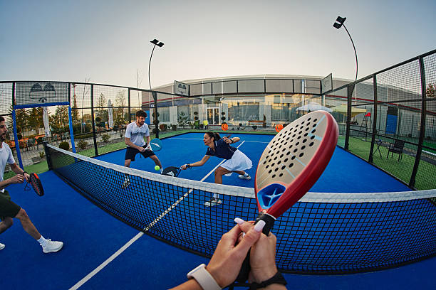 Constructeur court de tennis